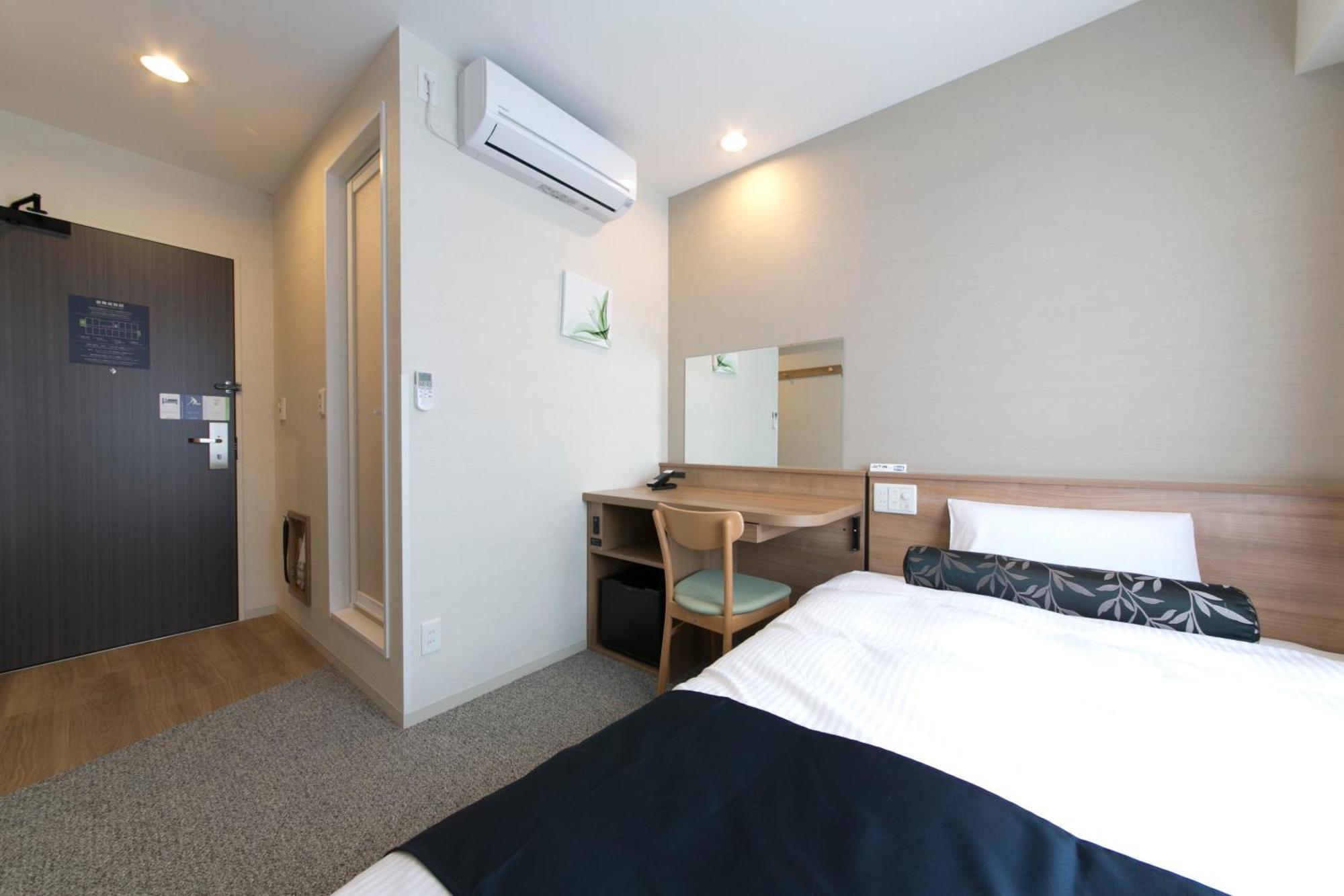 Just Inn Premium Nagoya Station Номер фото