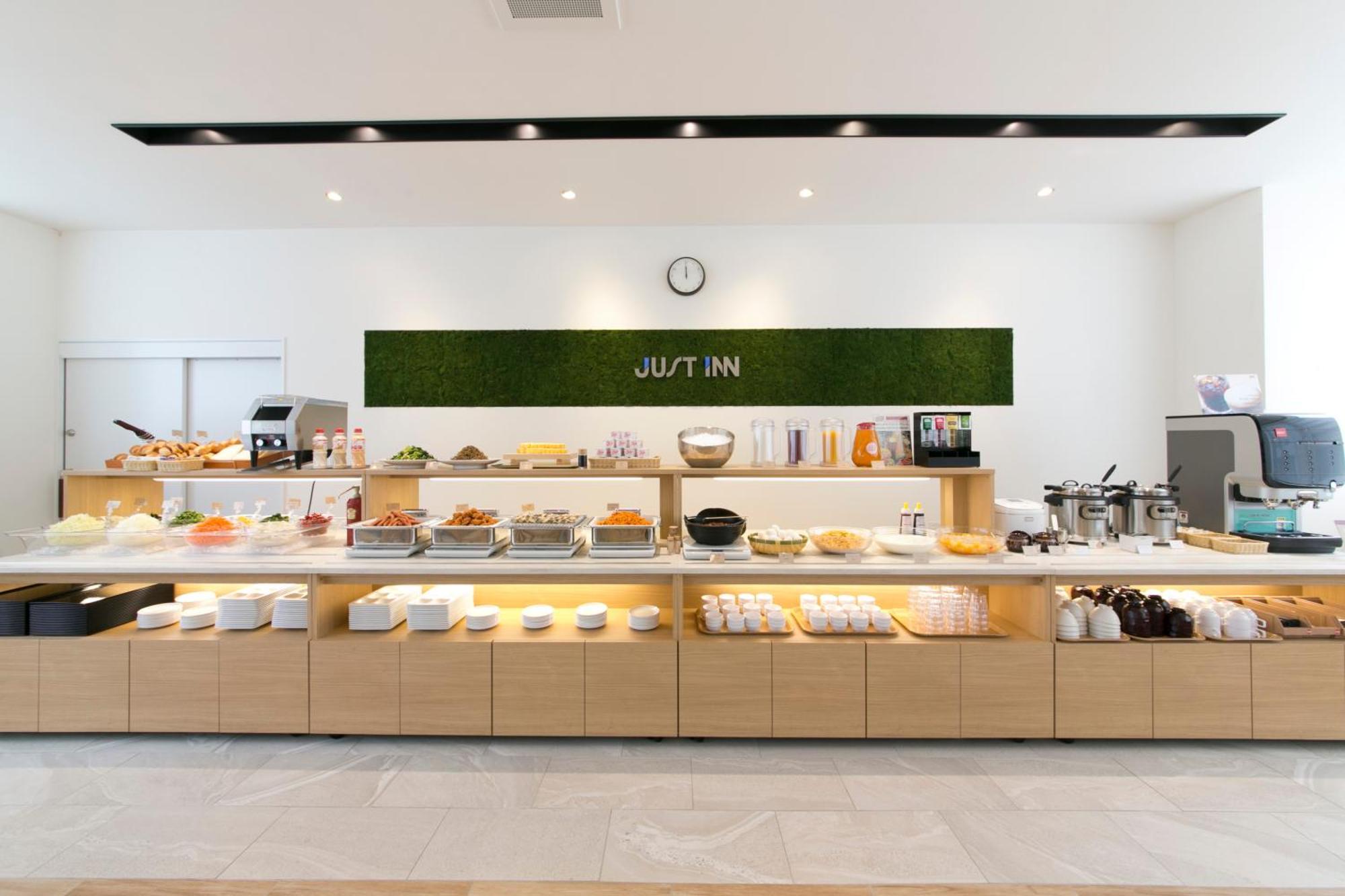Just Inn Premium Nagoya Station Екстер'єр фото